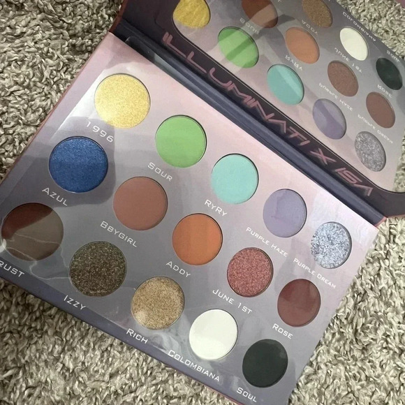 illumanti x isa eyeshadow pallete - Picture 2 of 7